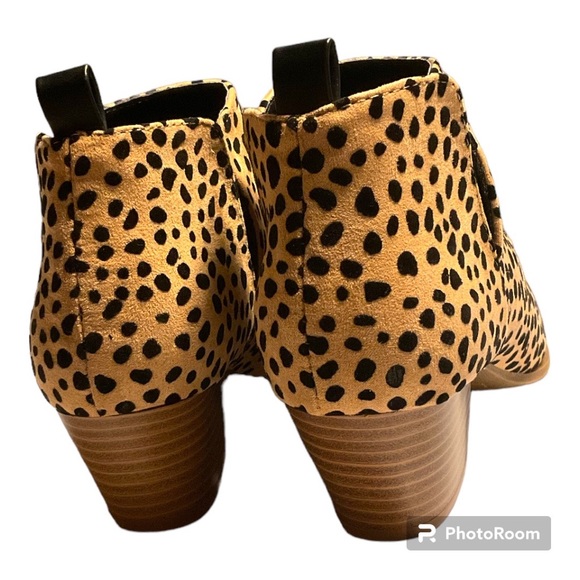 Lulu's Marca Tan and Black Cheetah Print Ankle Booties pointed toe size 6.5 - Picture 4 of 9